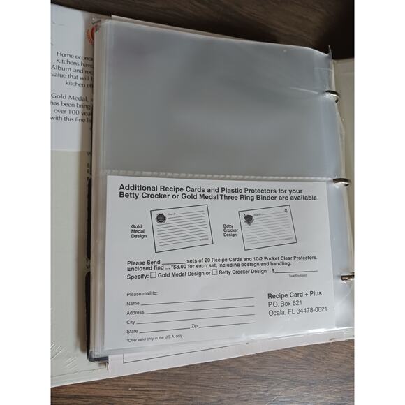 General Mills Gold Medal Flour Recipe Album - Picture 5 of 7